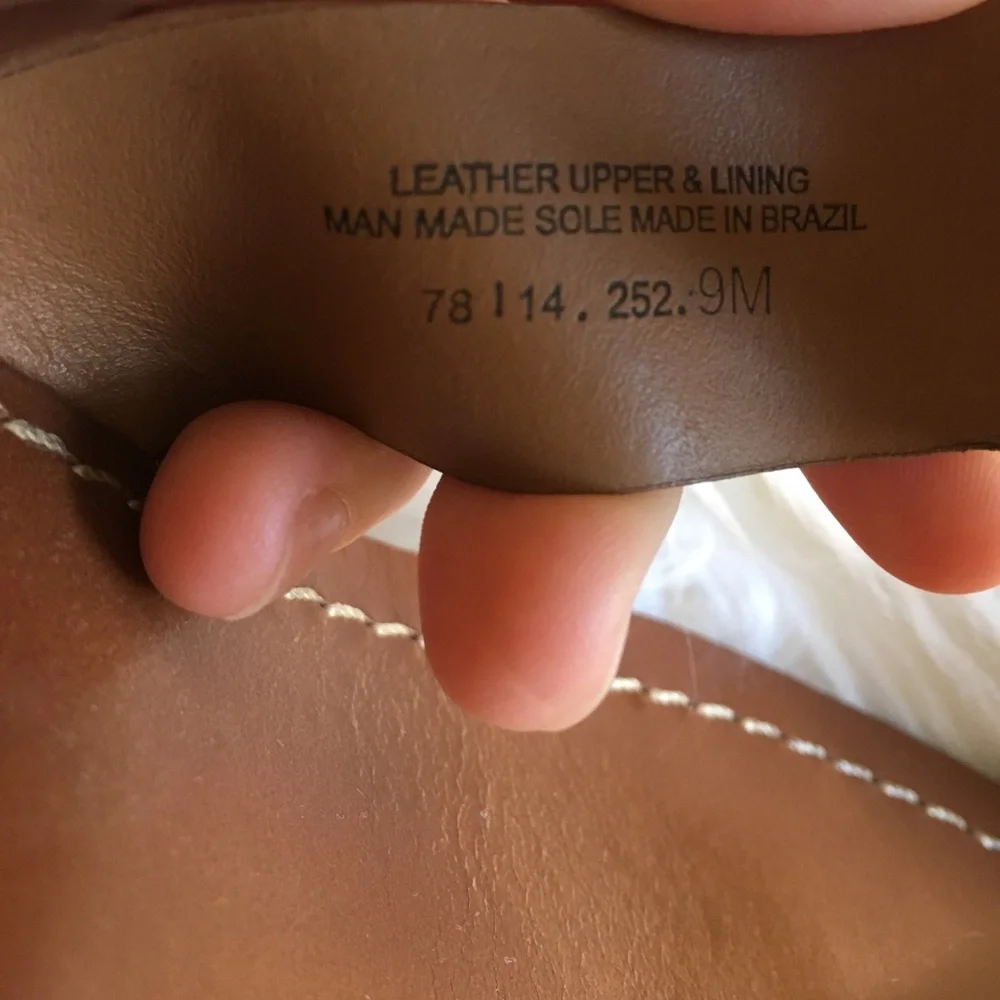Tory Burch Tan Leather Logo Thong Sandal - Picture 6 of 8